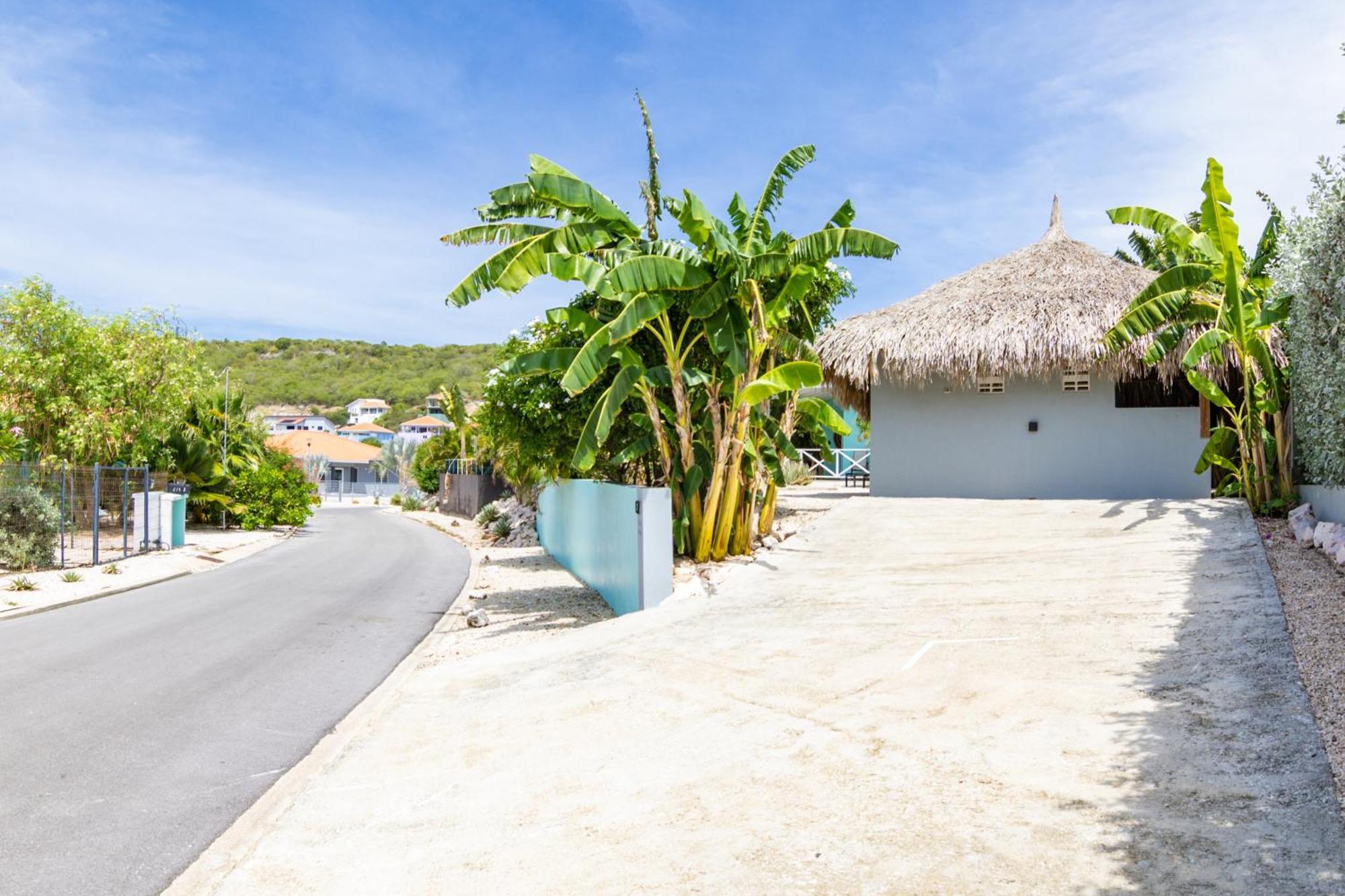 Paradise Apartments - Curacao Fontein Экстерьер фото